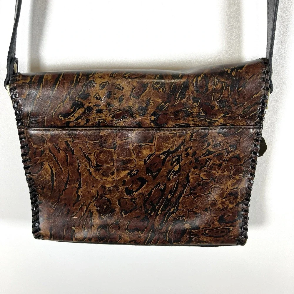 10th Anniversary Patricia Nash Consilina Floret Crossbody Animal Print handbag‎